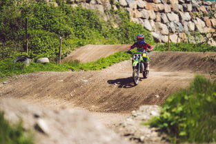 Leyu Sport下载-全国青少年登山赛贵州赛段精彩刺激，青年登山活动